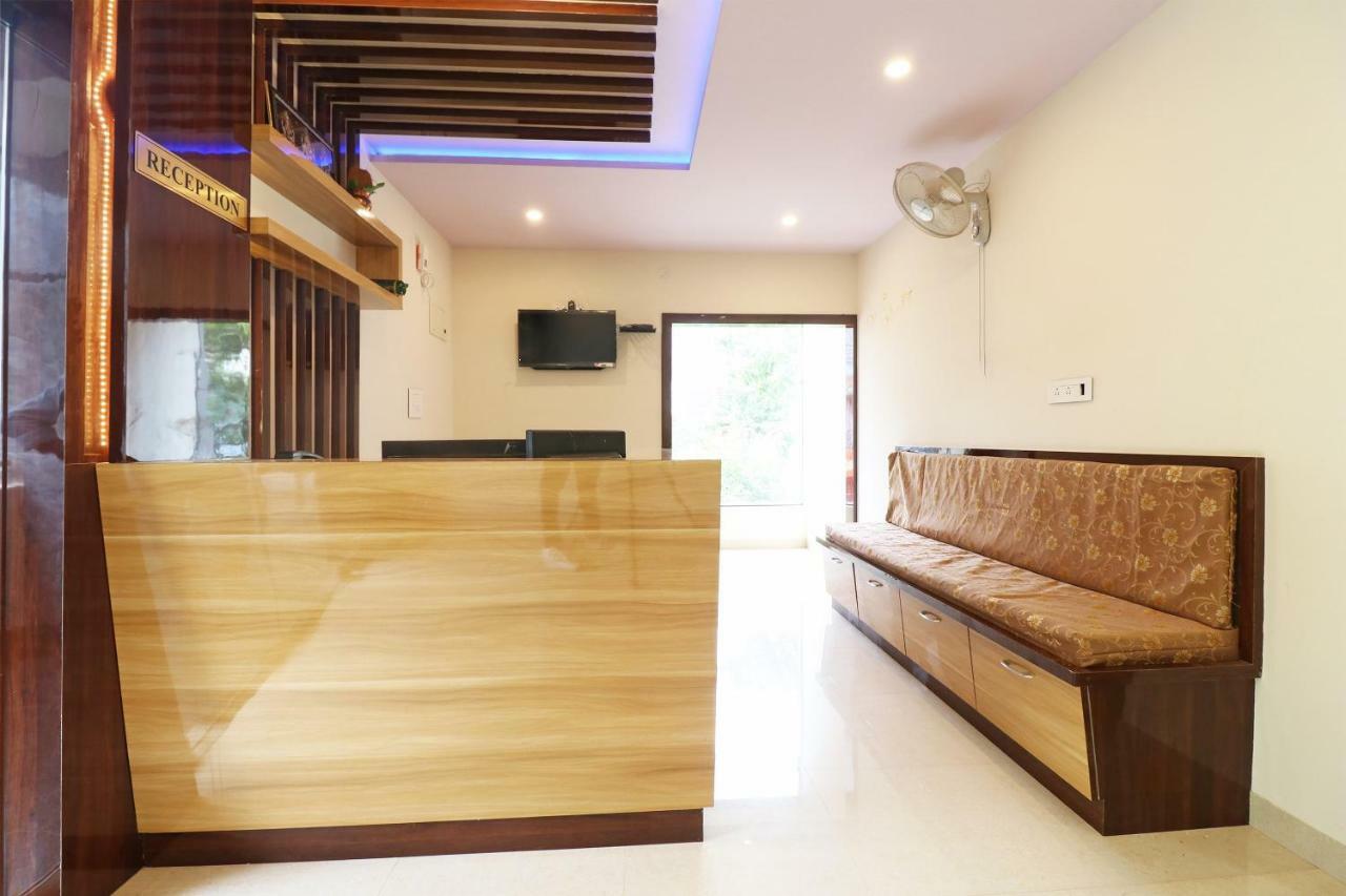 מלון Chik Bānavar Oyo 37349 Sai Palace מראה חיצוני תמונה