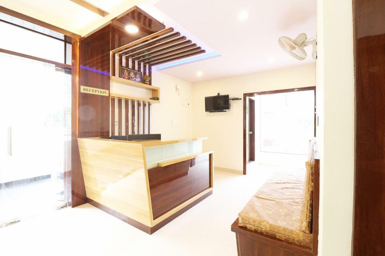מלון Chik Bānavar Oyo 37349 Sai Palace מראה חיצוני תמונה