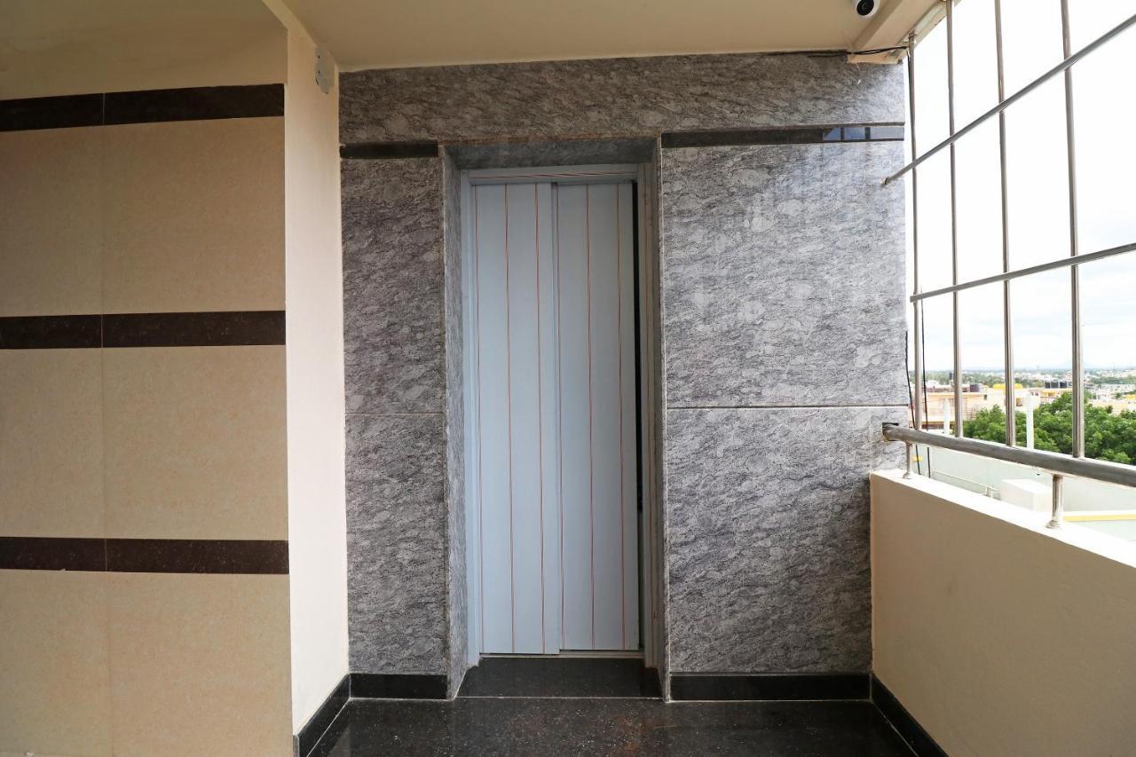 מלון Chik Bānavar Oyo 37349 Sai Palace מראה חיצוני תמונה