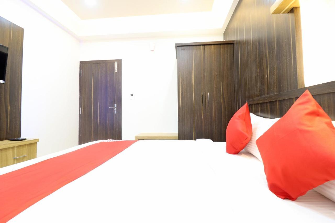 מלון Chik Bānavar Oyo 37349 Sai Palace מראה חיצוני תמונה